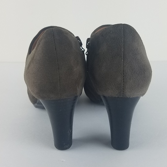 Clarks artisan brown suede ankle booties heeled - Picture 4 of 8